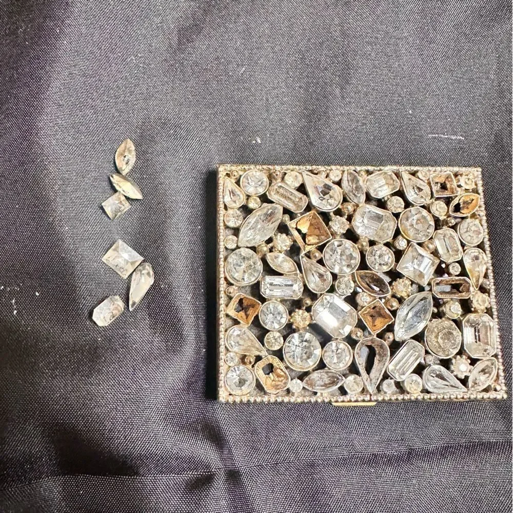 Vintage 1950s Marhill Diamanté Rhinestone Powder Compact - Picture 4 of 10